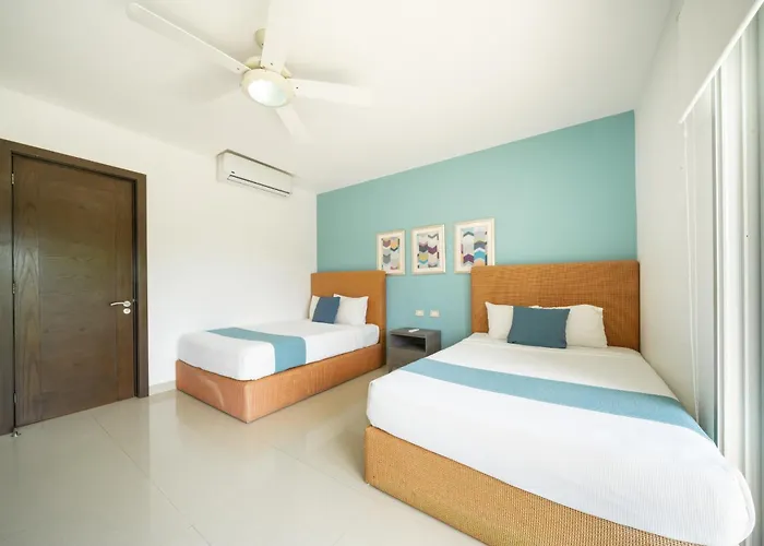 Luxury 2 Bedroom With Tub & Infinity Pool - Side At Mareazul - Sirenita G *