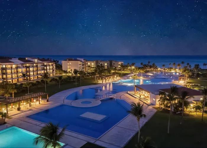 Luxury 2 Bedroom With Tub & Infinity Pool - Side At Mareazul - Sirenita G Playa del Carmen