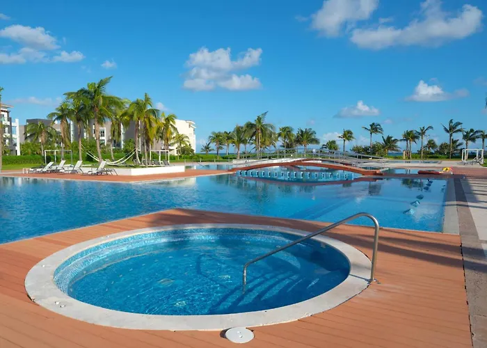 Luxury 2 Bedroom With Tub & Infinity Pool - Side At Mareazul - Sirenita G Ferienhaus